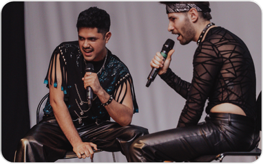 cantantes